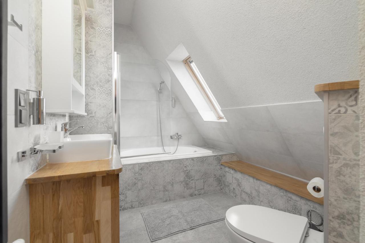 Apartament Domino -
